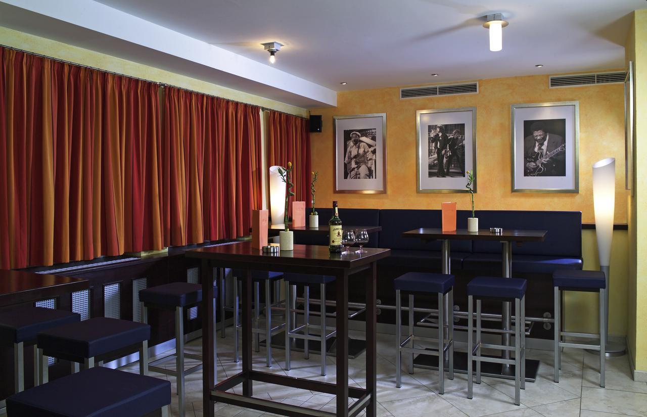 Gasthof Zur Grenze Pottsching Bagian luar foto