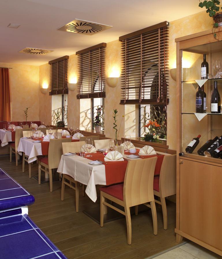Gasthof Zur Grenze Pottsching Bagian luar foto